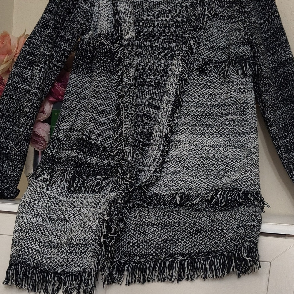 Fringe Black & Gray Fringed Cardigan Size Large Bohemian Whymsigoth Dark Romance - Picture 3 of 7